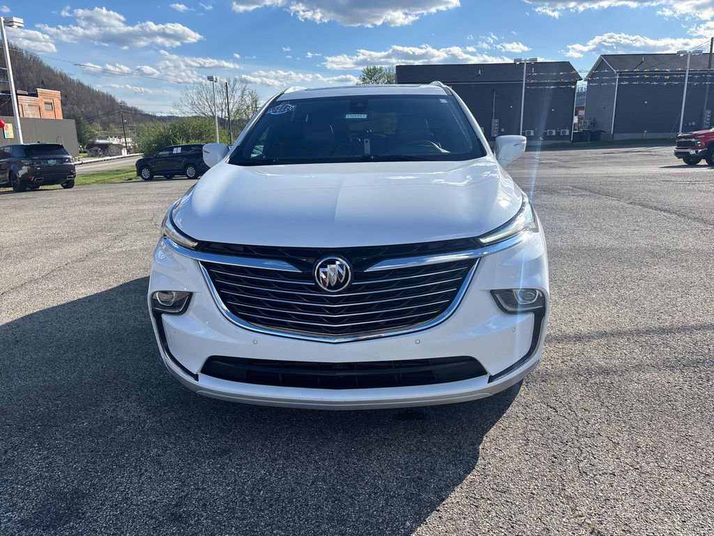 Used 2023 Buick Enclave Essence w/ Experience Buick Package AWD/4WD image 8