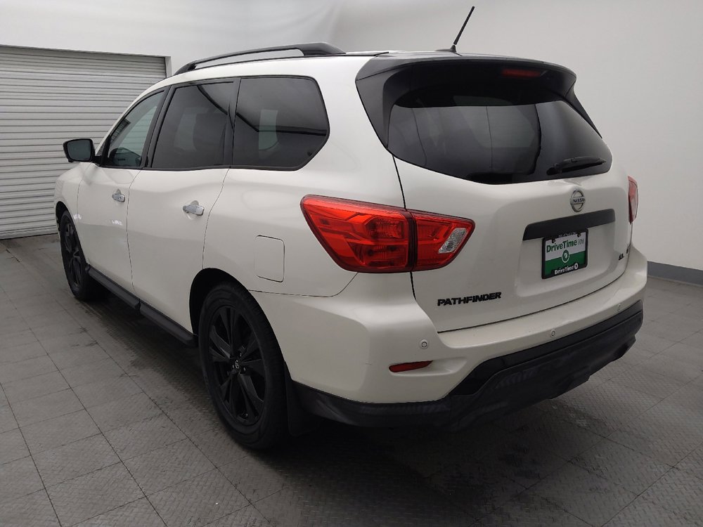 Used 2018 Nissan Pathfinder SL w/ Midnight Edition Package image 5
