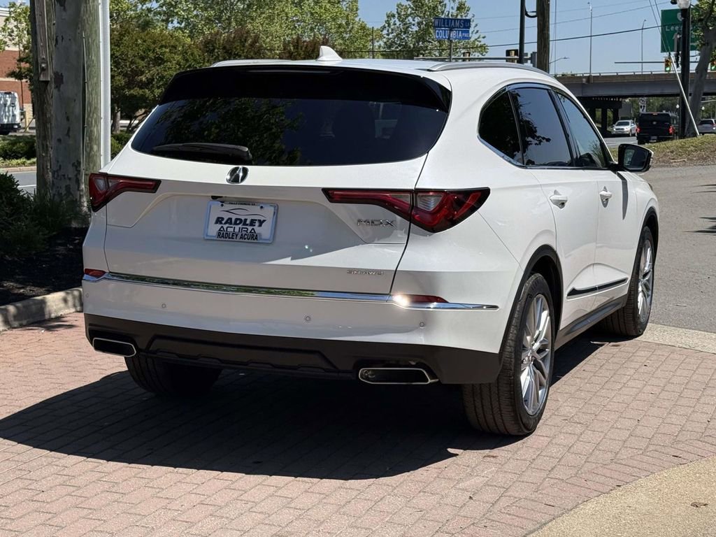 Used 2024 Acura MDX SH-AWD w/ Advance Package image 6