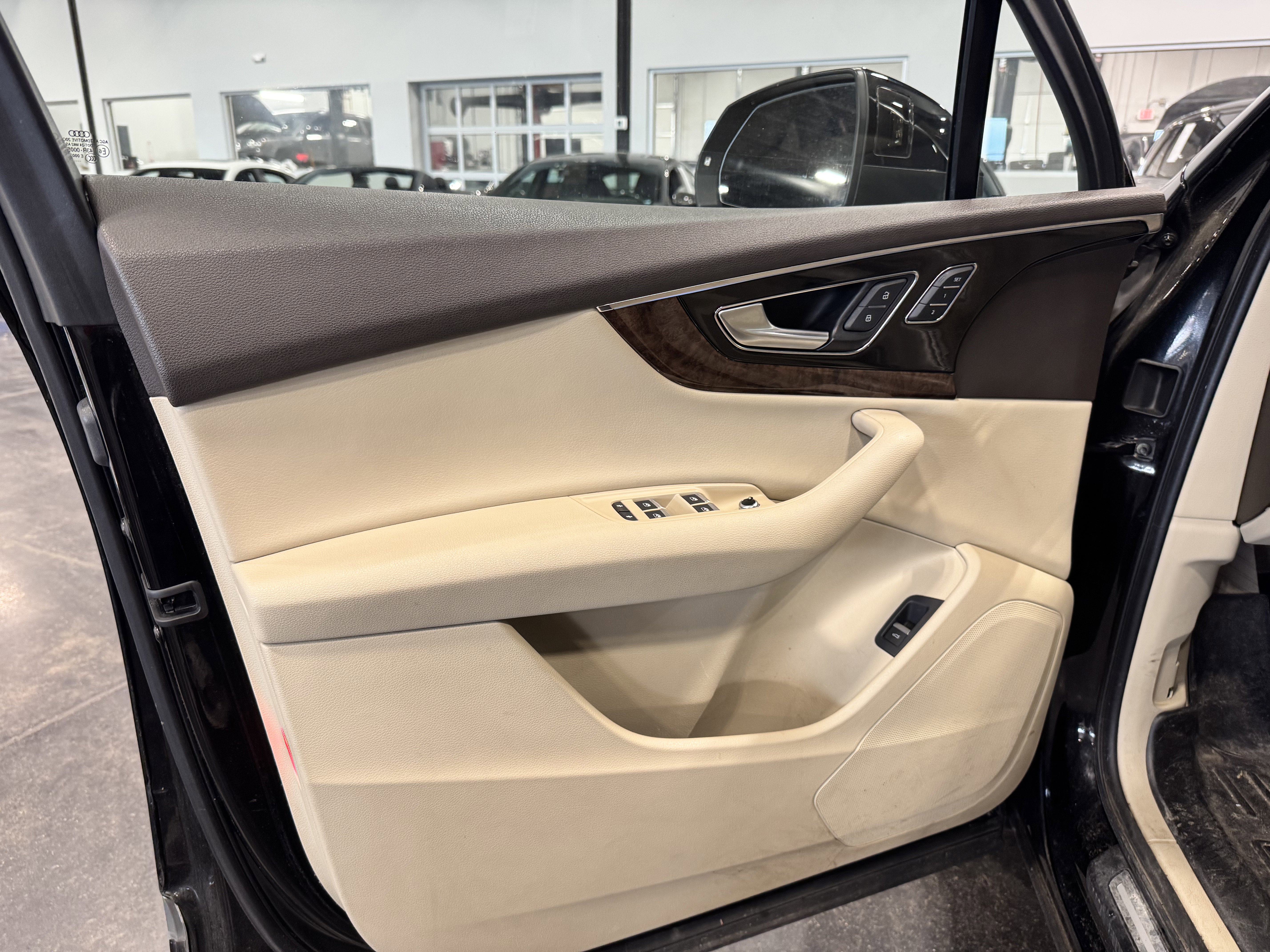 Used 2017 Audi Q7 2.0T Premium Plus image 16