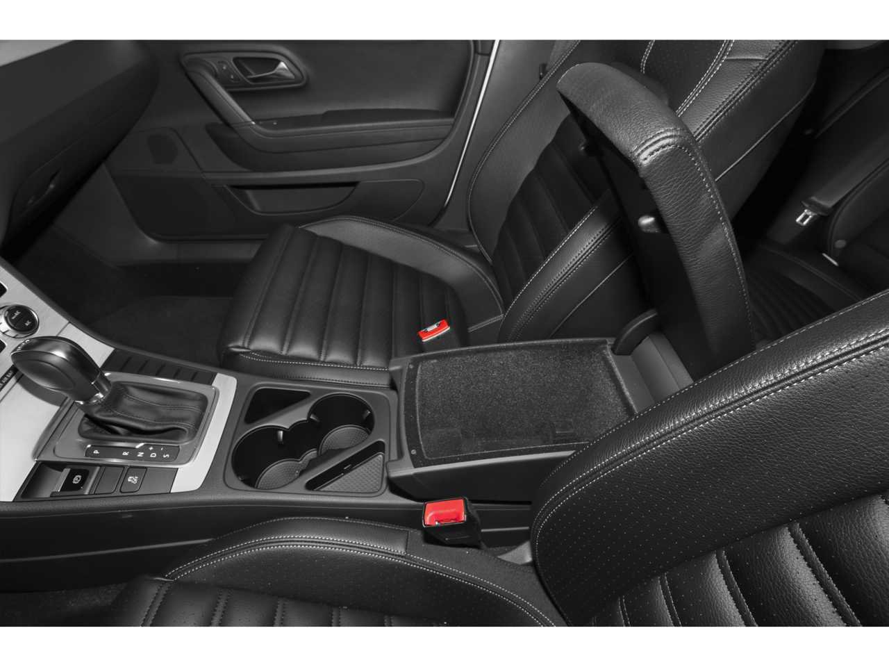 Used 2015 Volkswagen CC R-Line image 18