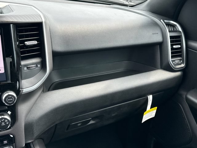 New 2026 RAM 1500 Express AWD/4WD image 20