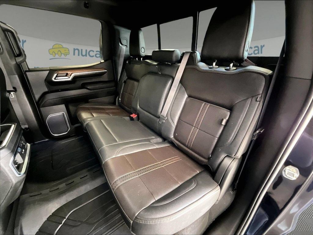 Used 2022 Chevrolet Silverado 1500 High Country w/ High Country Premium Package AWD/4WD image 15