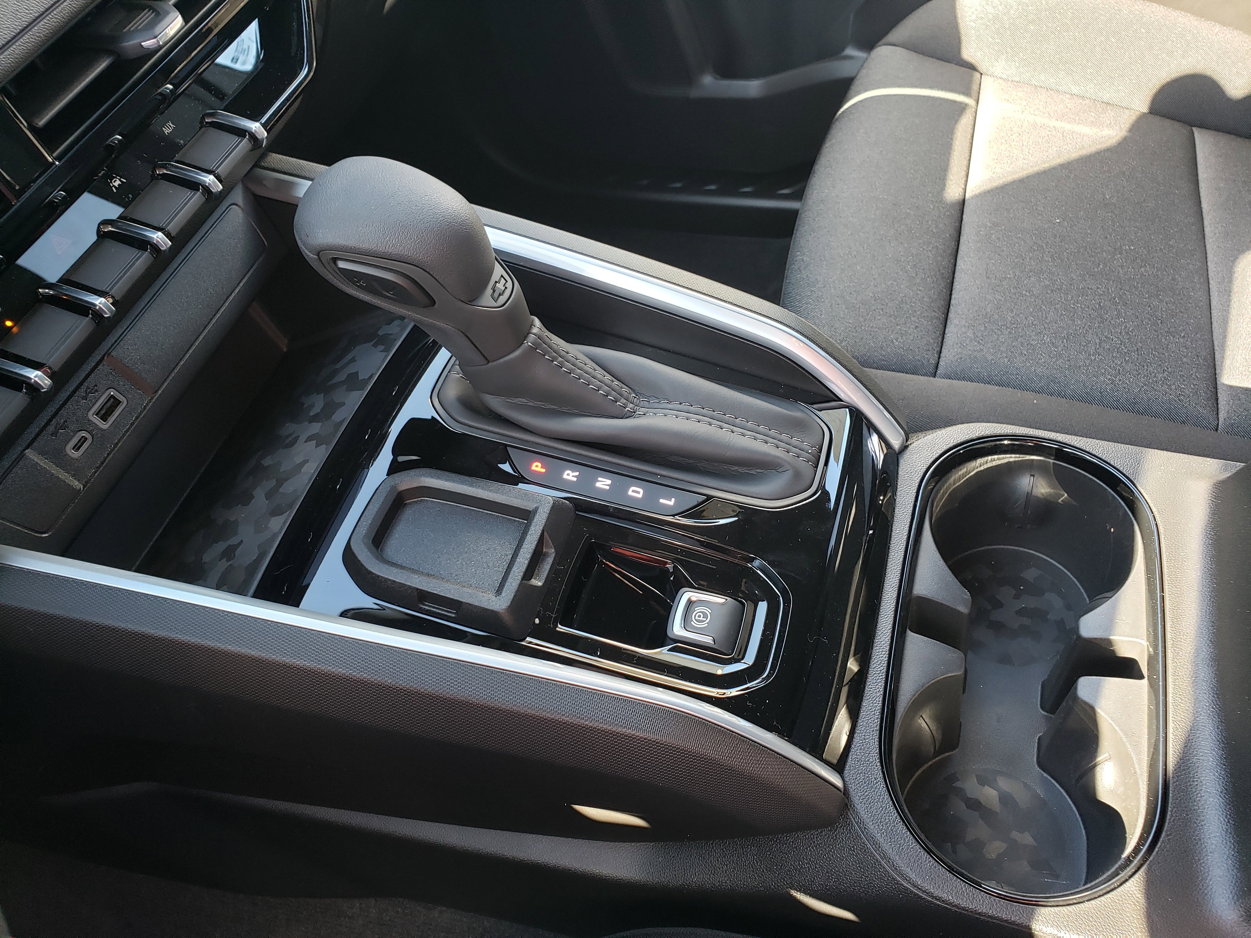 New 2026 Chevrolet Colorado W/T image 21