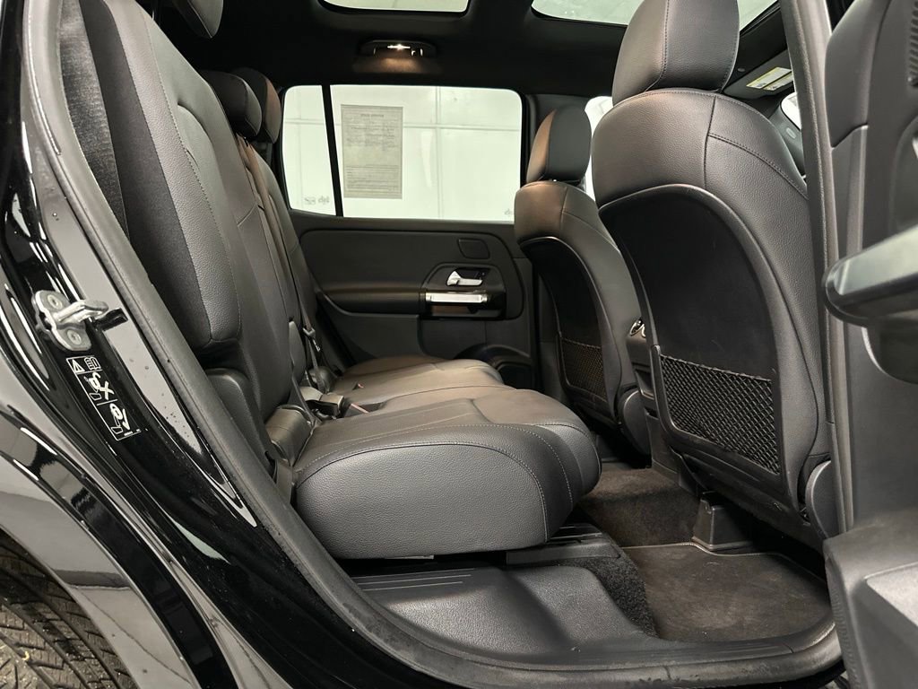 Used 2025 Mercedes-Benz GLB 250 image 22