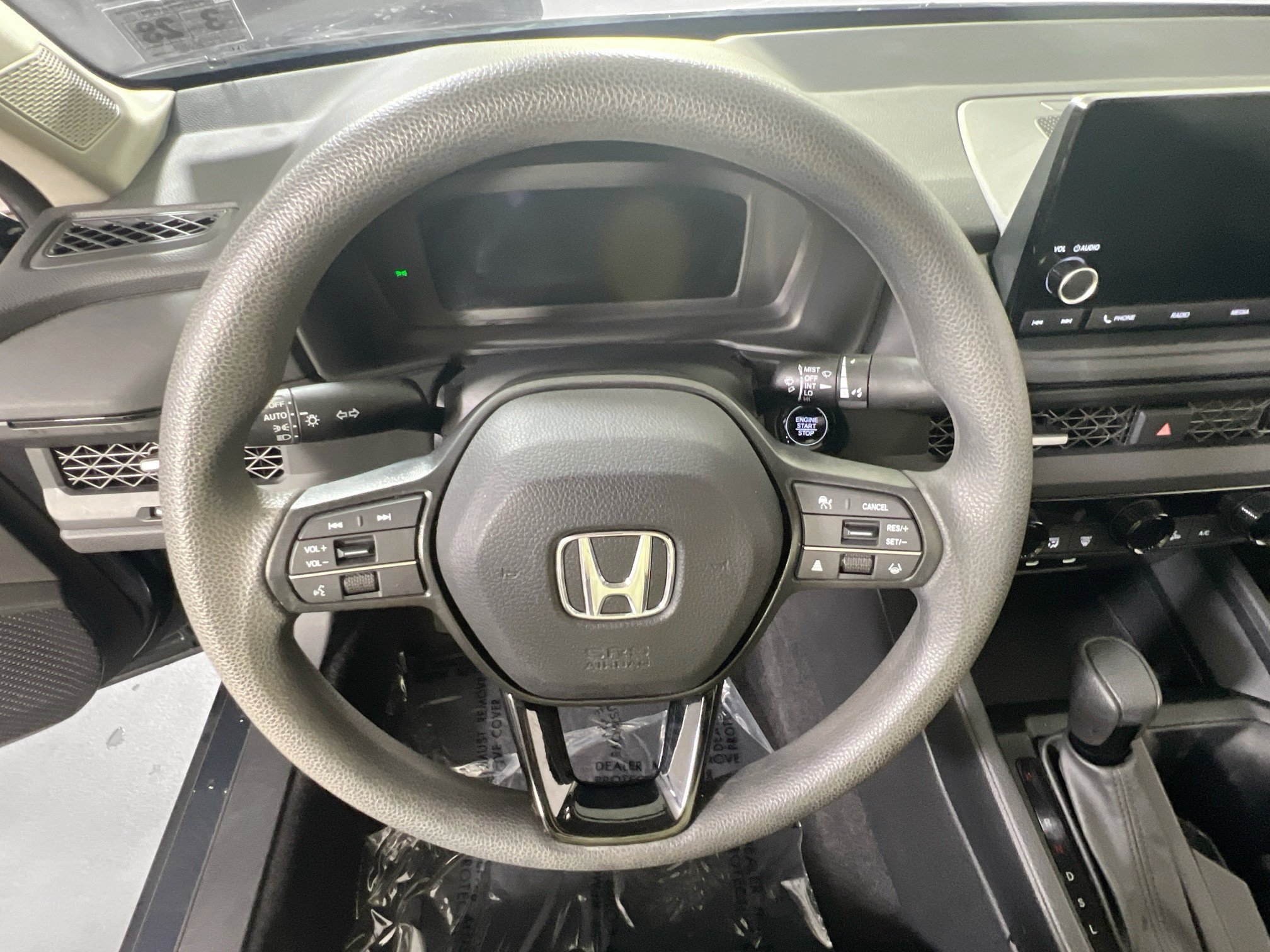 Used 2023 Honda Accord EX image 11