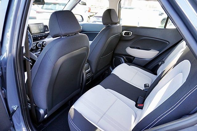 Certified 2026 Hyundai Venue SEL FWD image 18