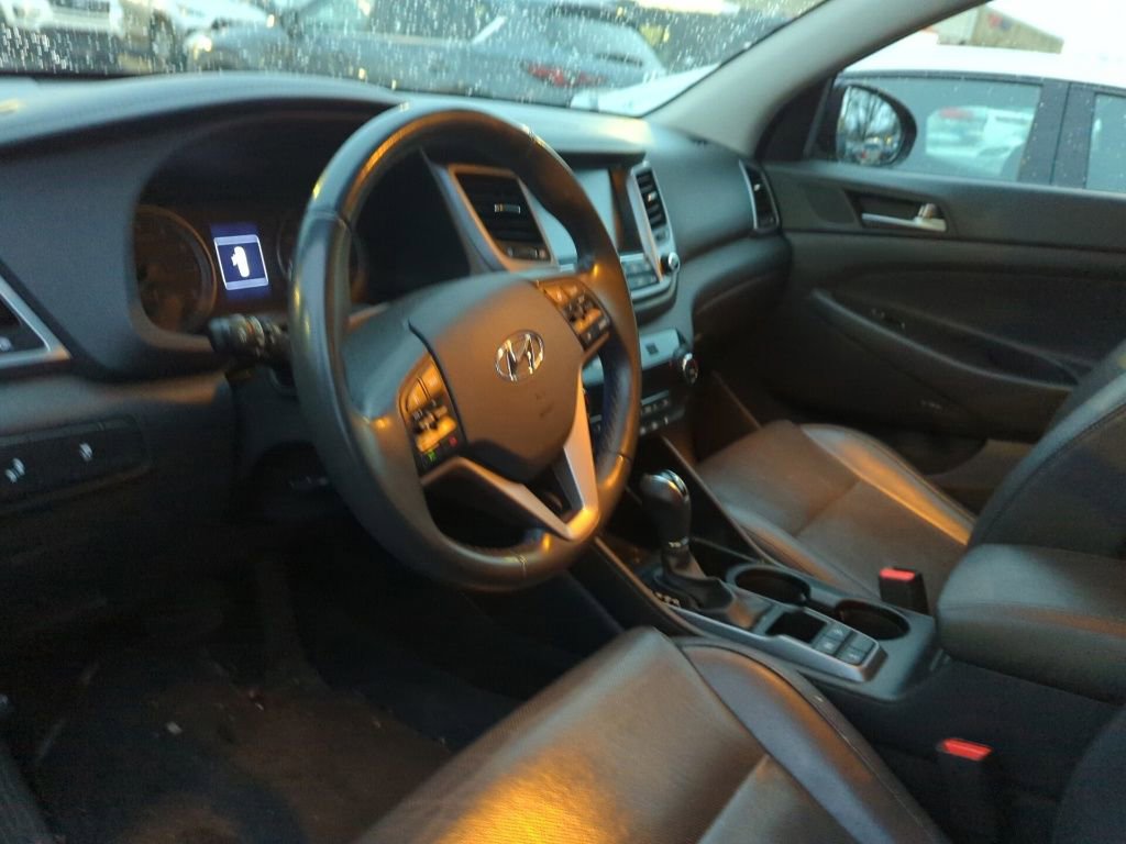 Used 2017 Hyundai Tucson SE Plus w/ Cargo Package image 7