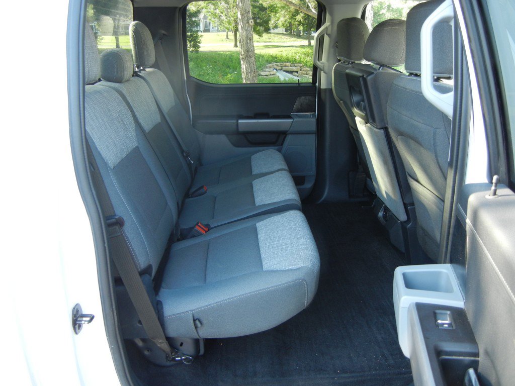 Used 2021 Ford F150 XLT w/ Equipment Group 301A Mid image 19