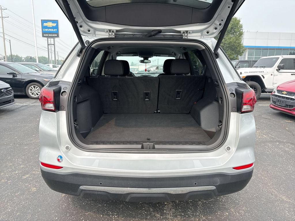 Used 2022 Chevrolet Equinox LT FWD image 24