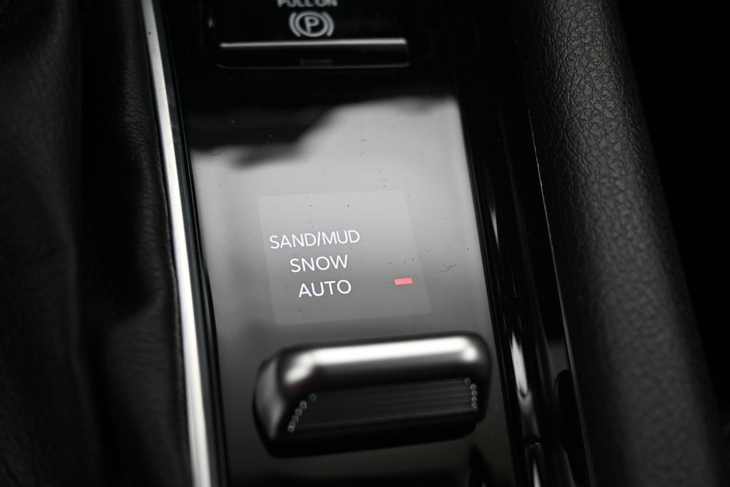 New 2026 Jeep Compass Latitude AWD/4WD image 13
