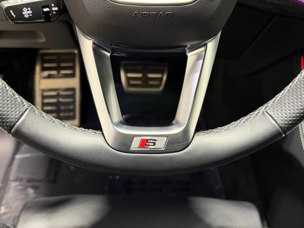 Used 2024 Audi SQ7 Premium Plus AWD/4WD image 24