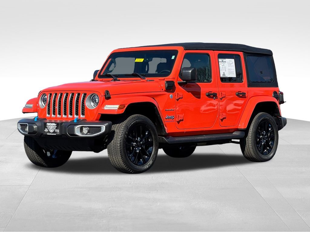 Used 2023 Jeep Wrangler Unlimited Sahara w/ Cold Weather Group AWD/4WD image 3