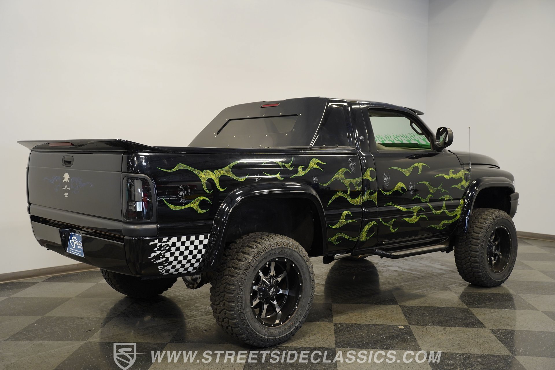 Used 1995 Dodge Ram 1500 Truck 4x4 Regular Cab image 13