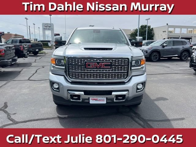 Used 2019 GMC Sierra 3500 Denali w/ Duramax Plus Package AWD/4WD image 4