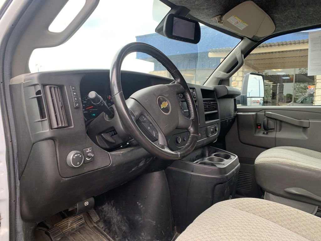 Used 2021 Chevrolet Express 3500 w/ Power Convenience Package RWD image 15