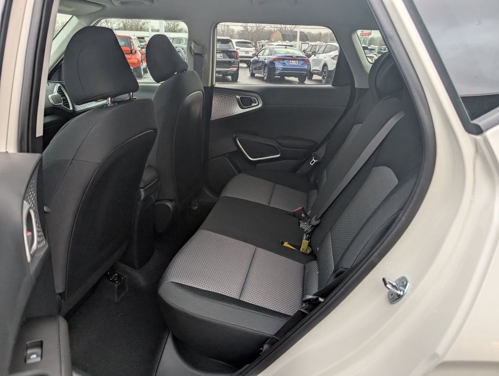 New 2025 Kia Soul LX image 9