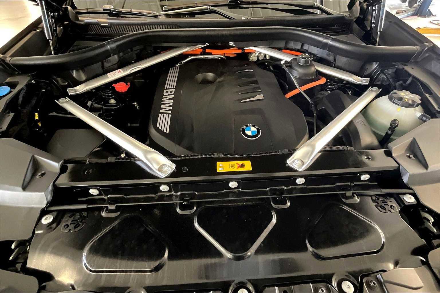 Certified 2024 BMW X5 xDrive50e w/ Parking Assistance Package image 28