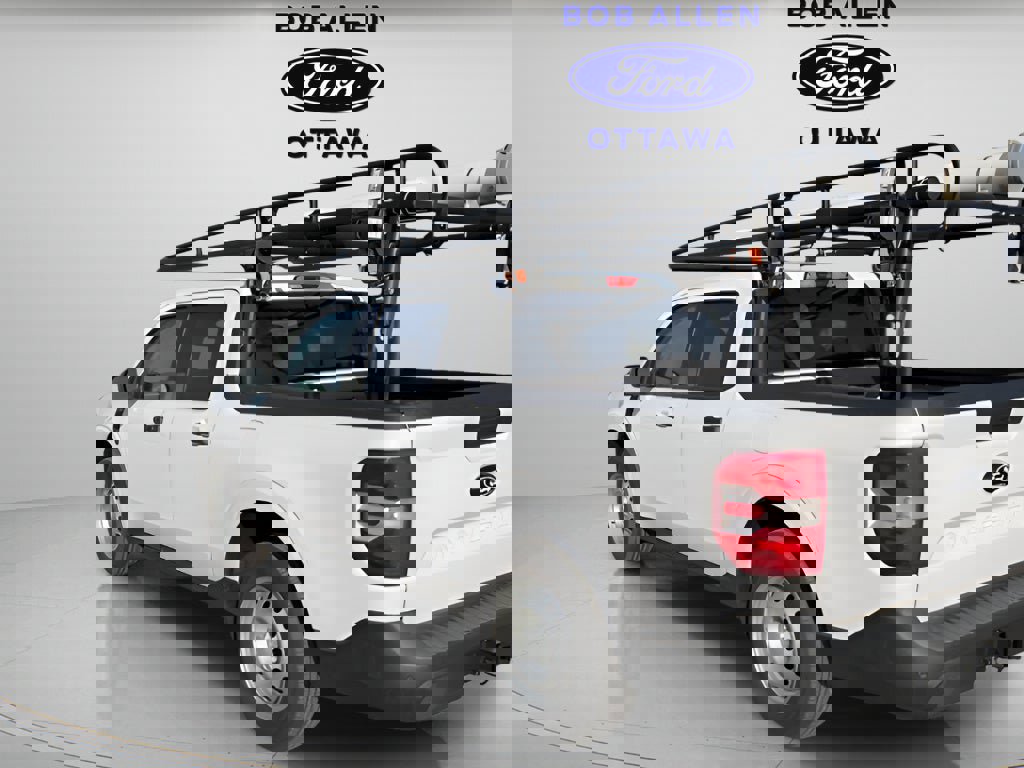 Used 2025 Ford Maverick XLT w/ Equipment Group 302A image 4