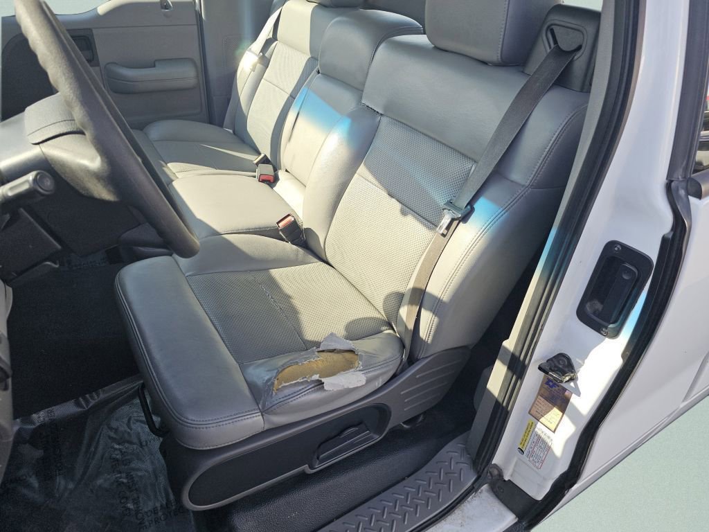 Used 2005 Ford F150 XLT RWD image 6