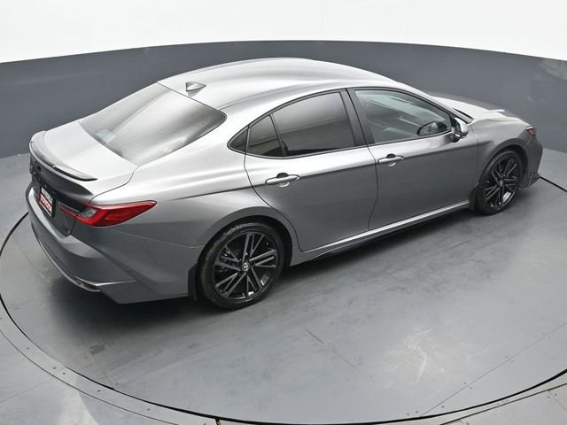 Used 2025 Toyota Camry LE image 40