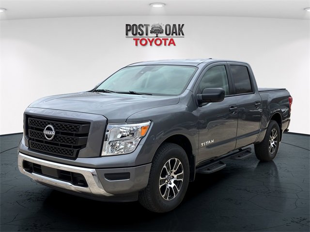 Used 2023 Nissan Titan SV w/ Accessory Utility Package image 3