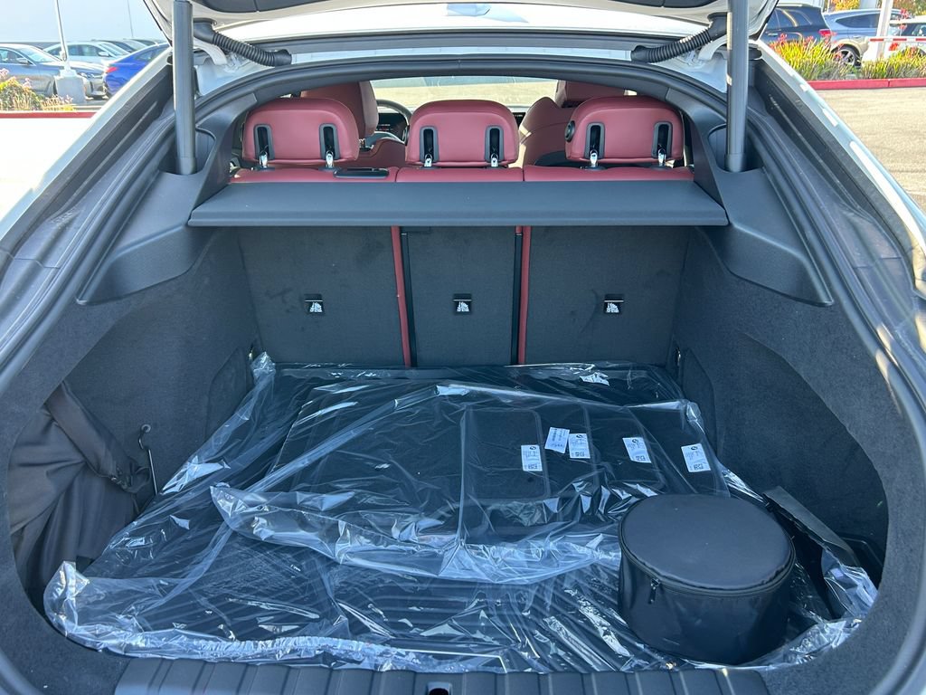 New 2026 BMW i4 eDrive40 w/ M Sport Package RWD image 35