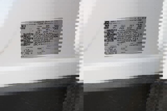 Certified 2024 GMC Terrain AT4 w/ Infotainment Package II image 31