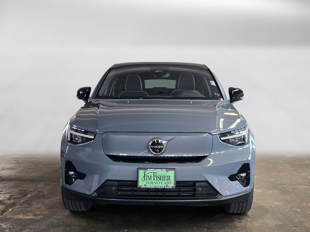 Certified 2023 Volvo C40 P8 Recharge Ultimate w/ Protection Package Premier AWD/4WD image 2