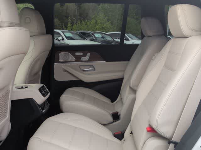 New 2026 Mercedes-Benz GLS 580 4MATIC image 20