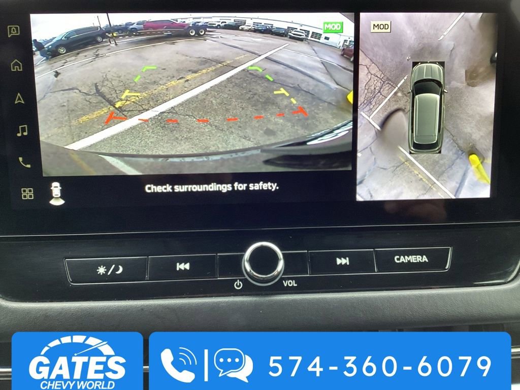 Used 2025 Mitsubishi Outlander SE image 18