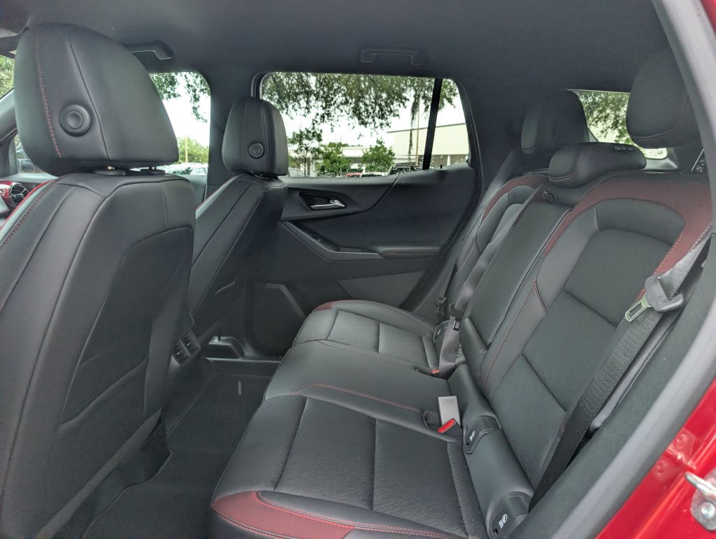 New 2027 Chevrolet Equinox RS FWD image 15