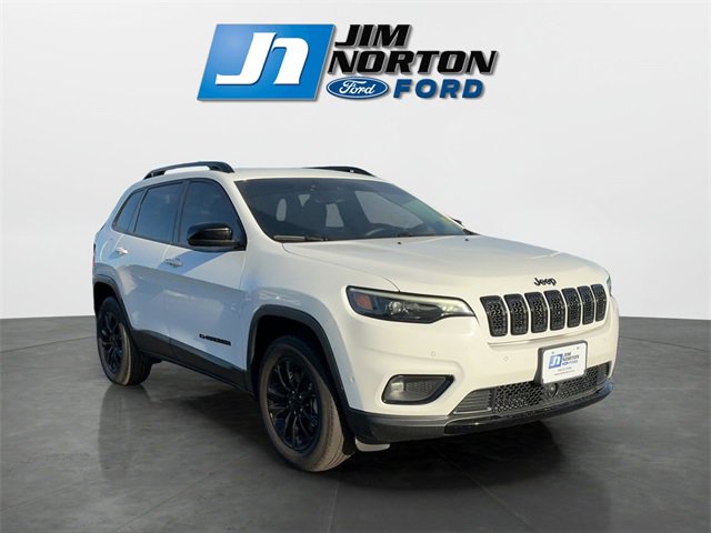 Used 2023 Jeep Cherokee Altitude Lux