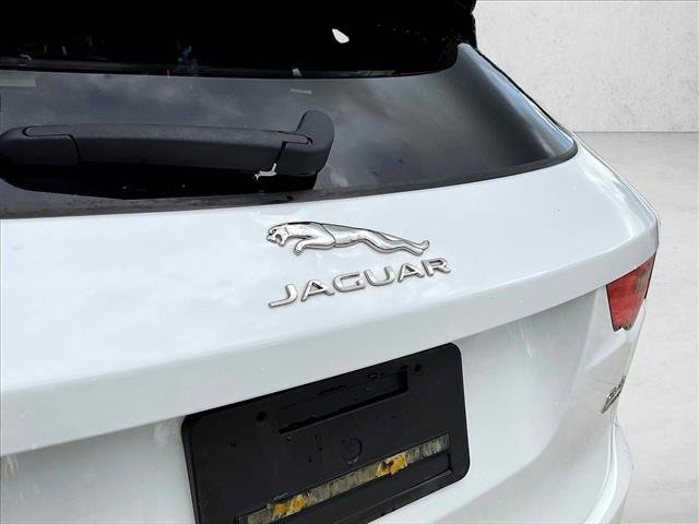 Used 2019 Jaguar F-PACE AWD/4WD image 29