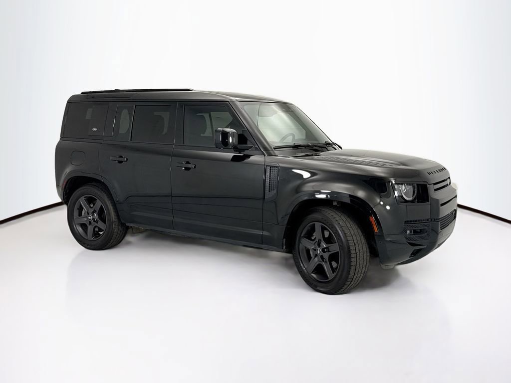 Used 2023 Land Rover Defender 110 X-Dynamic SE AWD/4WD image 3