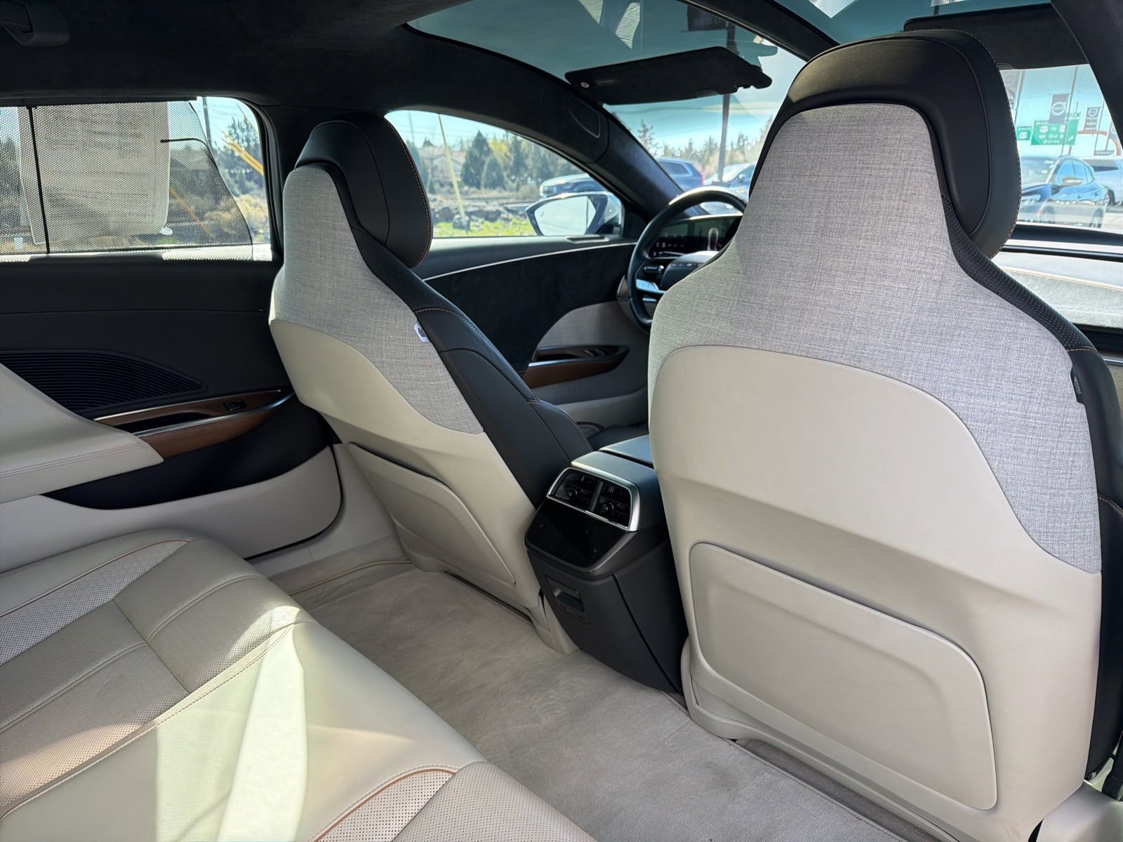 Used 2022 Lucid Air Grand Touring AWD/4WD image 24