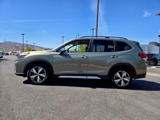 Used 2020 Subaru Forester Touring AWD/4WD image 3