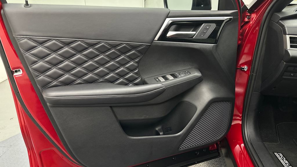 New 2026 Nissan Rogue Platinum image 16