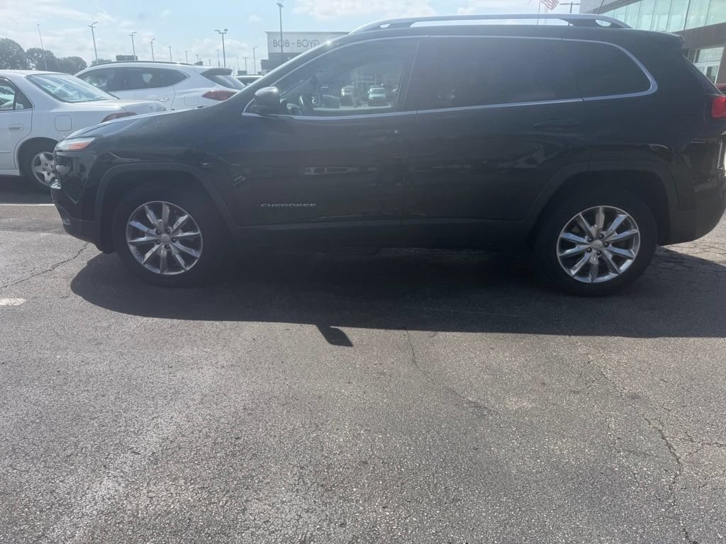Used 2017 Jeep Cherokee Limited
