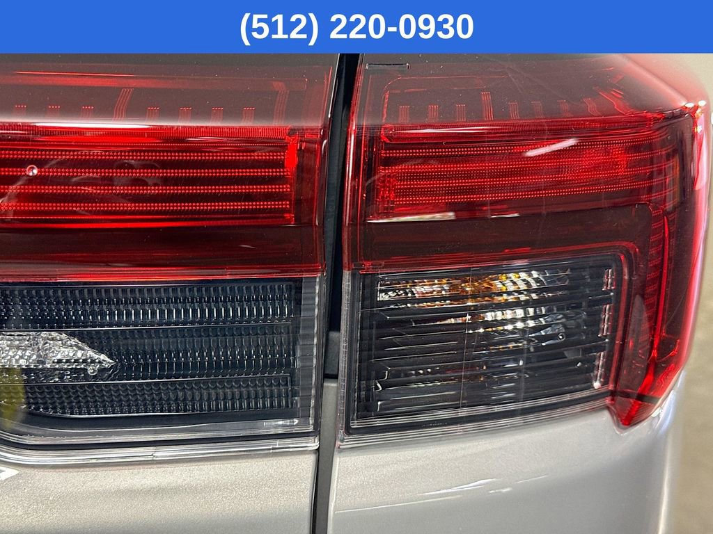 Used 2026 Subaru Outback Touring image 33