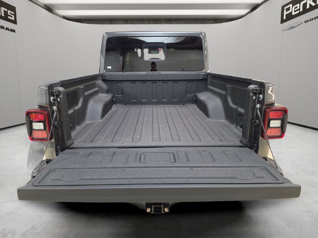 New 2026 Jeep Gladiator Rubicon AWD/4WD image 10