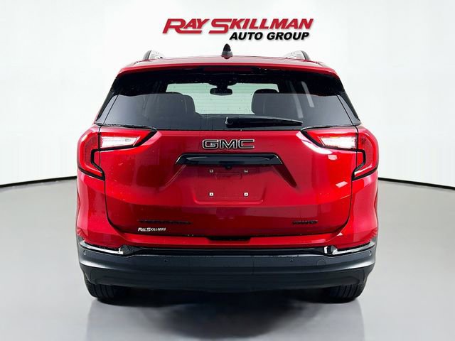 Used 2023 GMC Terrain SLT w/ Infotainment Package II image 6