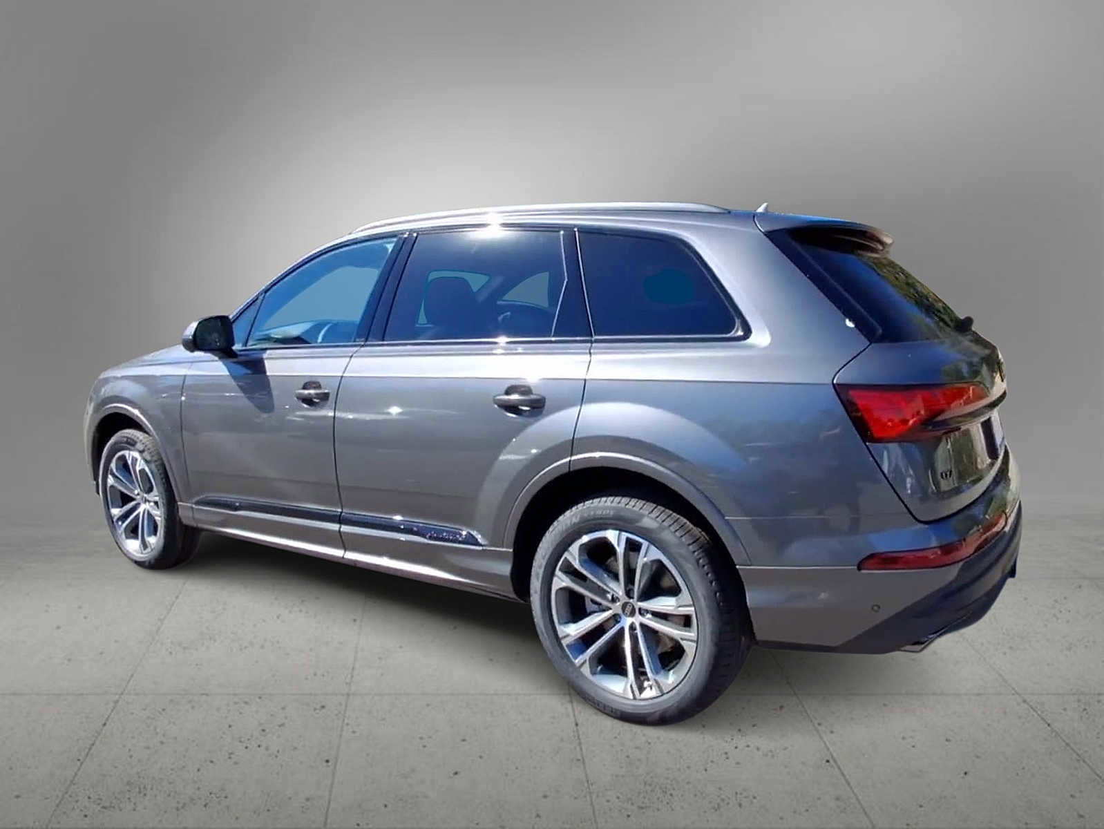 New 2026 Audi Q7 2.0T Premium image 6