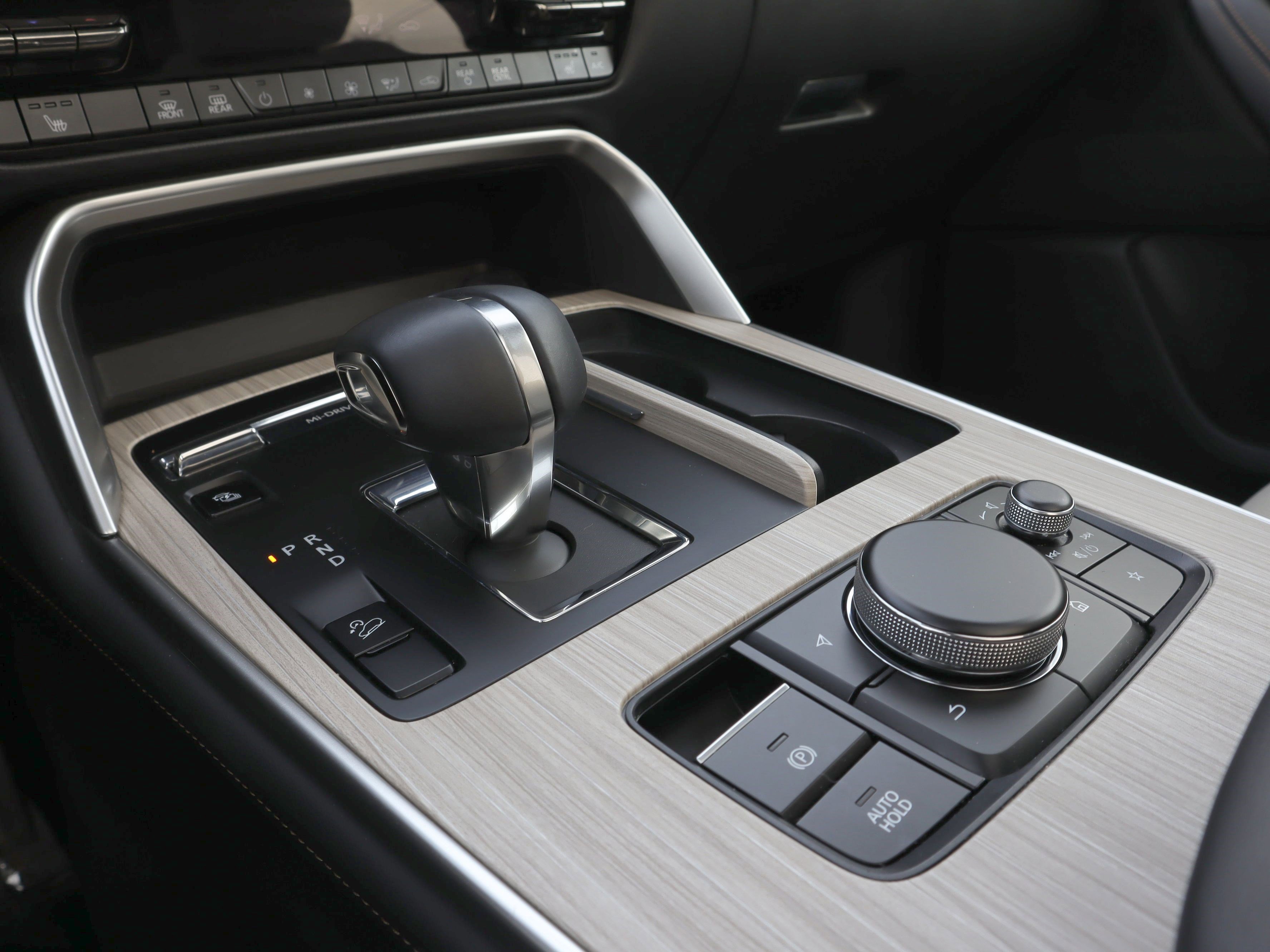 Certified 2024 MAZDA CX-90 Plug-In Hybrid w/ Premium Plus image 16