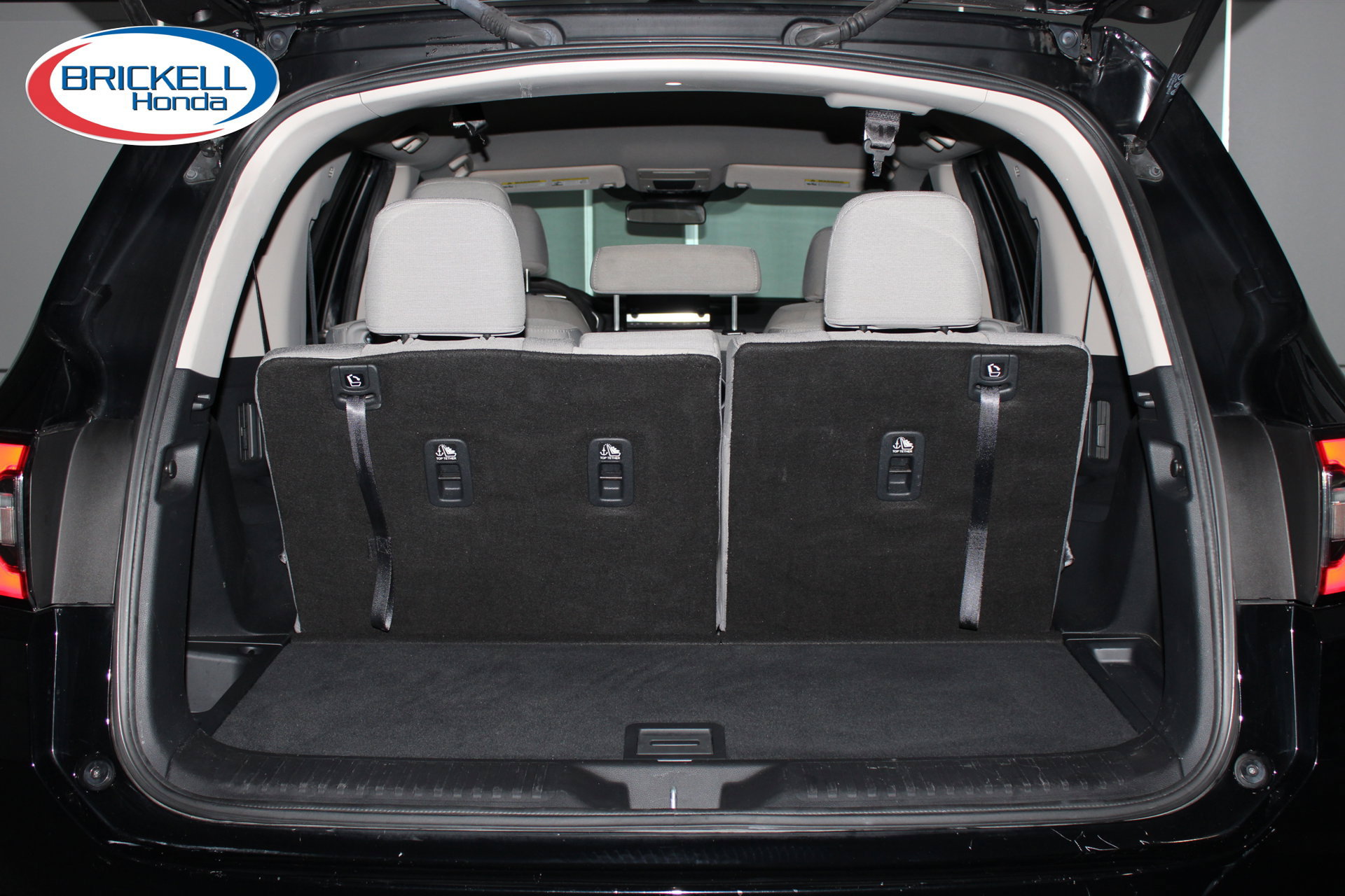 Certified 2023 Honda Pilot LX image 13