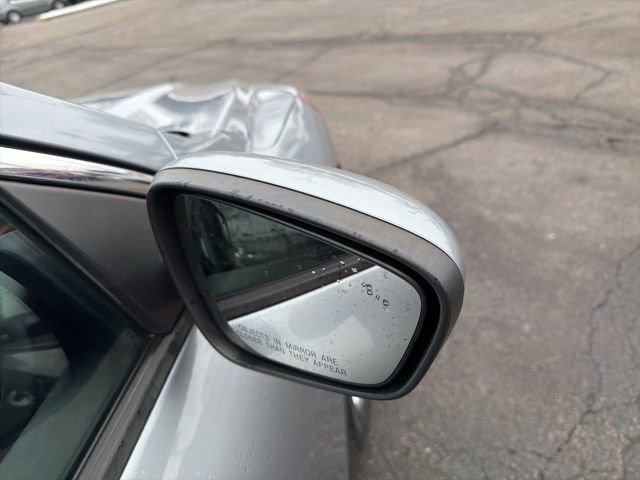 Used 2021 Ford Escape SE image 7