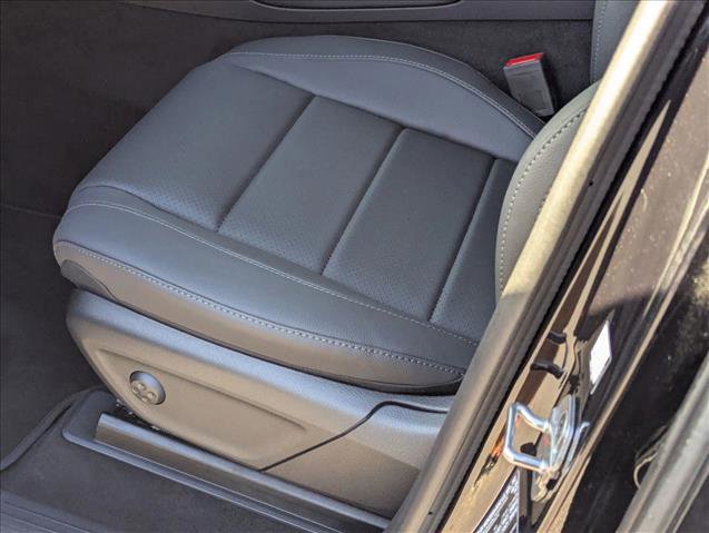 New 2025 Mercedes-Benz GLS 450 4MATIC image 4