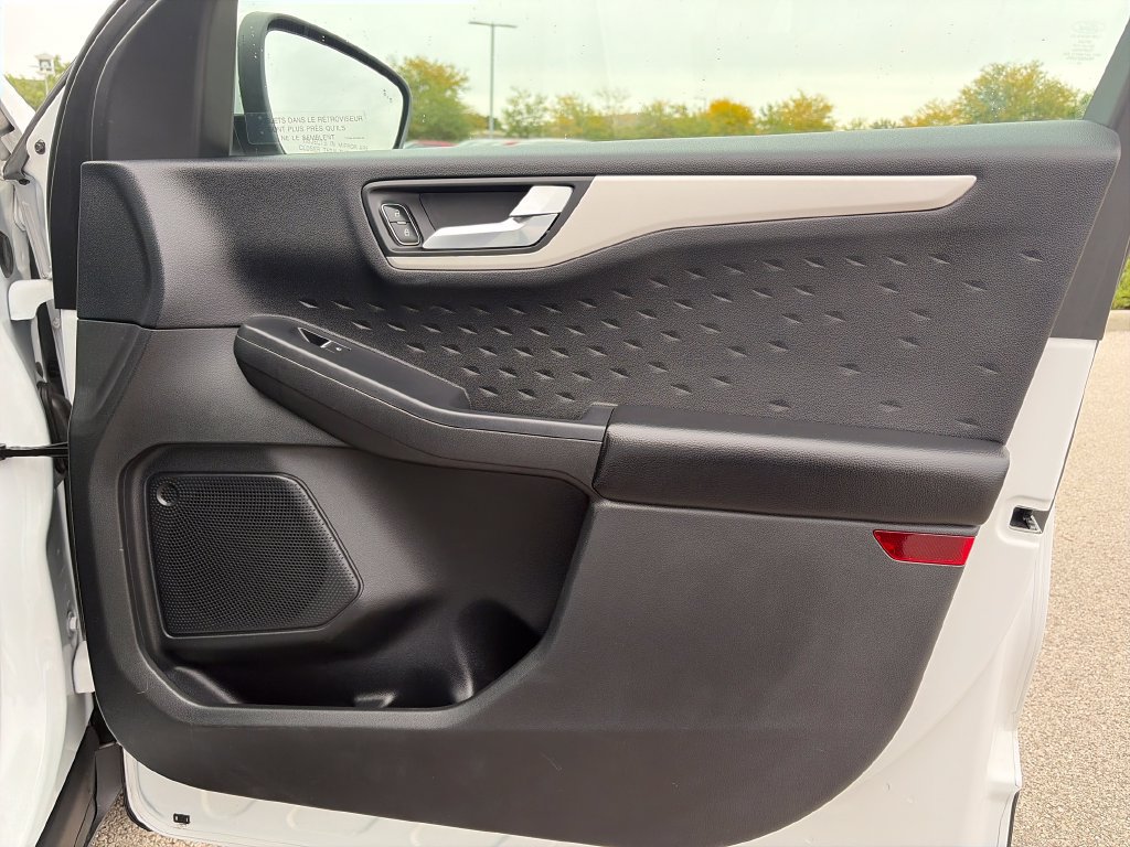 Used 2020 Ford Escape SEL AWD/4WD image 9