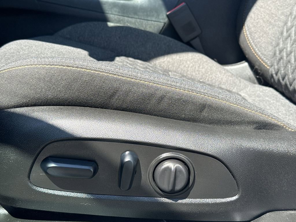 Used 2024 Chevrolet Equinox LT image 14