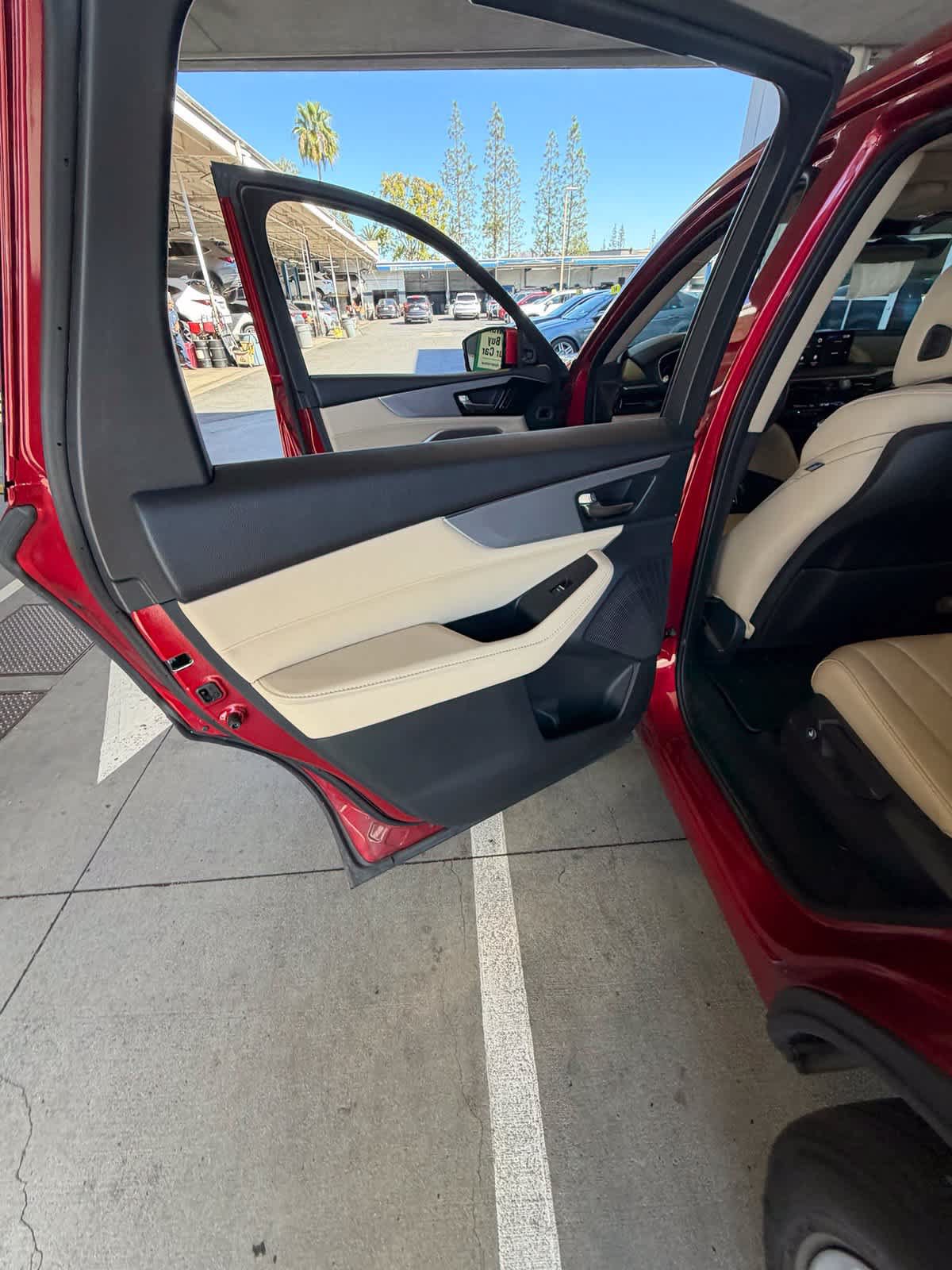 Used 2024 Acura MDX FWD image 21